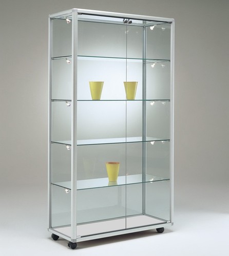 Juwelier vitrine beleuchtet - juwelier,